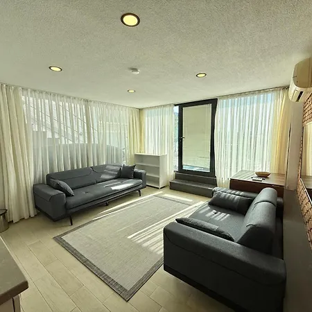 Appartement Merkezde Denize Sifir Plajli Ev Bodrum